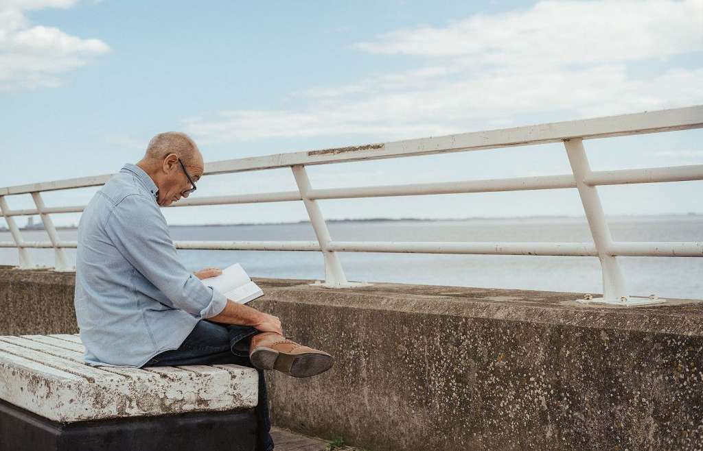 孤獨世紀：孤獨經濟與孤獨社會的興起